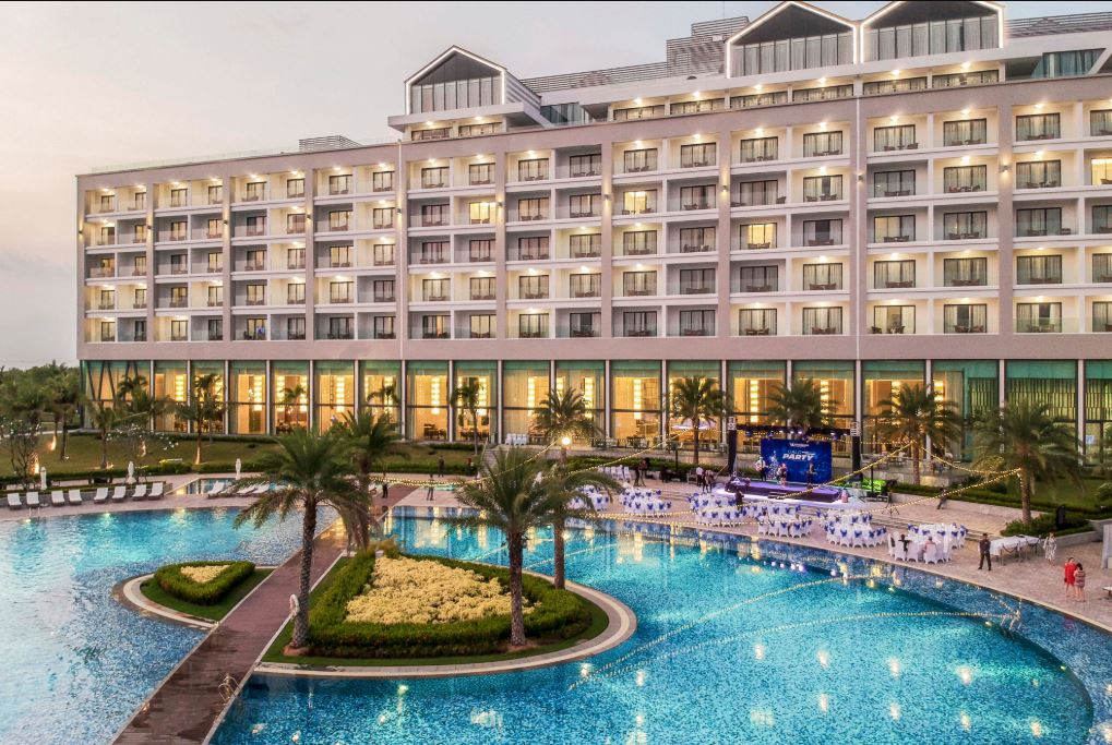 Radisson Blu Resort PhÚ QuỐc Hoàng Việt Travel