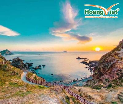 HÀ NỘI – QUY NHƠN – TUY HÒA – QUY NHƠN – HÀ NỘI BAY VIETNAM AIRLINES 