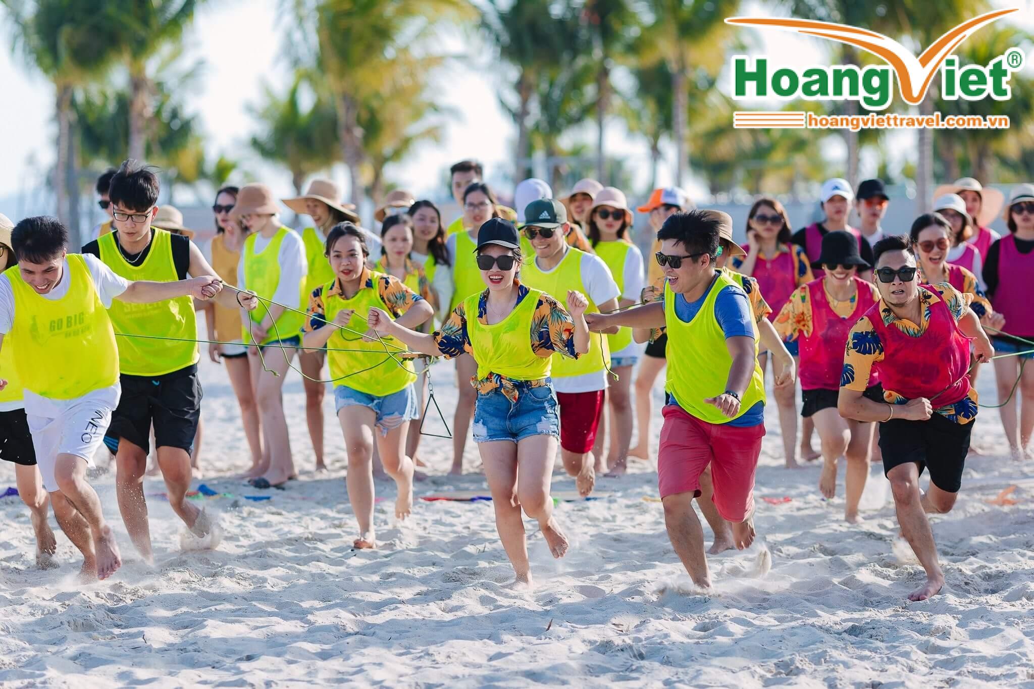 CHƯƠNG TRÌNH ĐẶC SẮC 2025! HÀ NỘI – VÂN ĐỒN – QUAN LẠN Team-Building-Quan-Lan-2025
