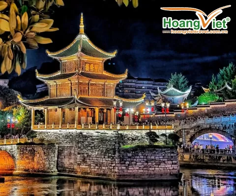 DU LỊCH HÀ NỘI – QUÝ DƯƠNG –THANH NHAM CỔ TRẤN - THIÊN HỘ MIÊU TRẠI – TÂY GIANG TRẤN VIỄN BAY COLORFUL GUIZHOU AIRLINES 