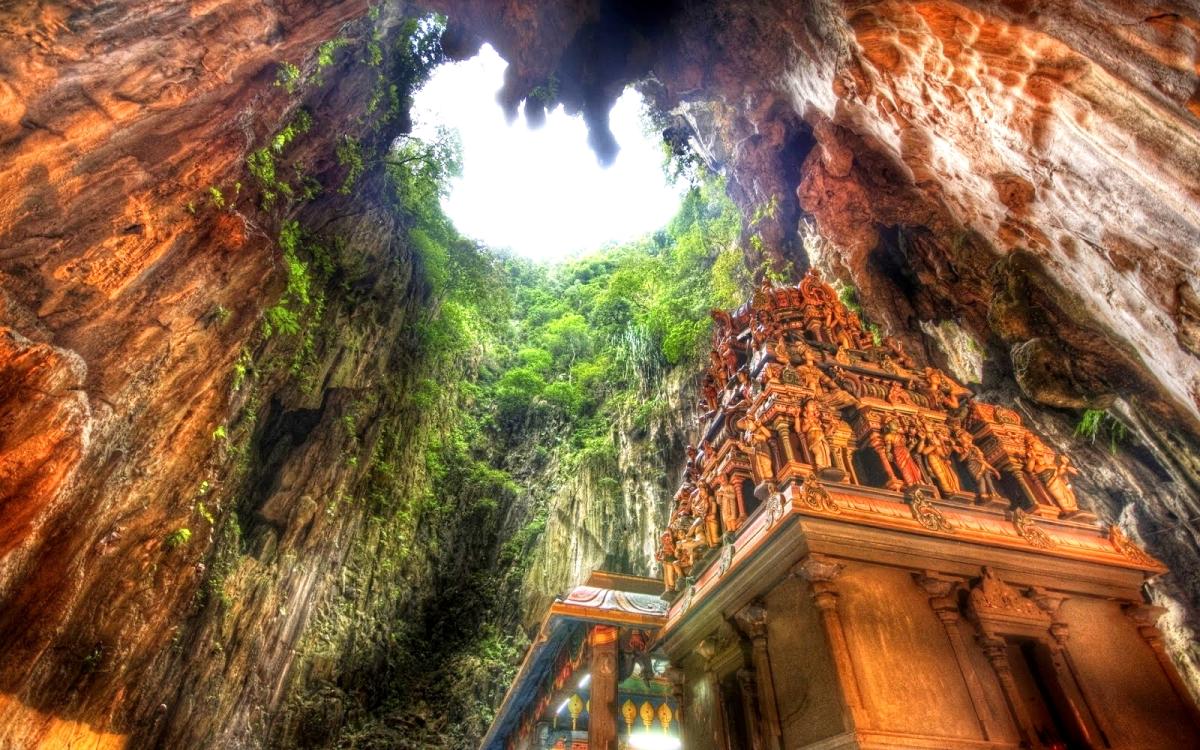 Động Batu ở Malaysia - Điểm du lịch tín ngưỡng nổi tiếng -