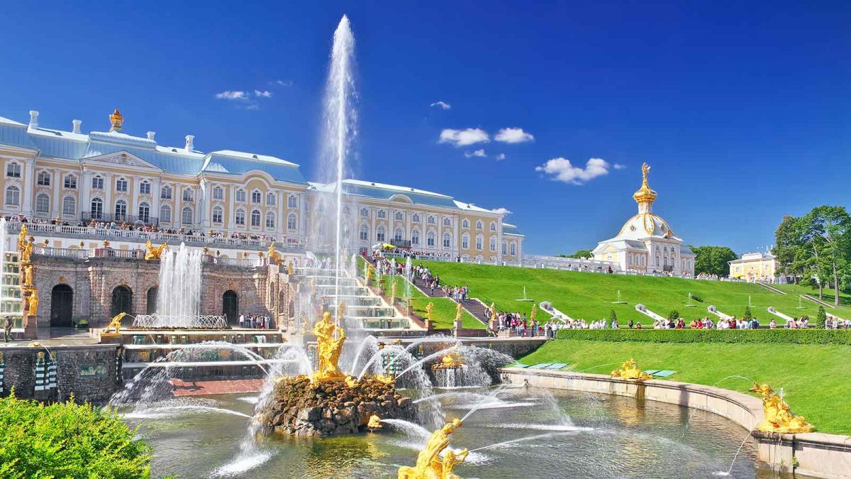 Cung điện Mùa Hè (Peterhof) trong tour du lịch Nga