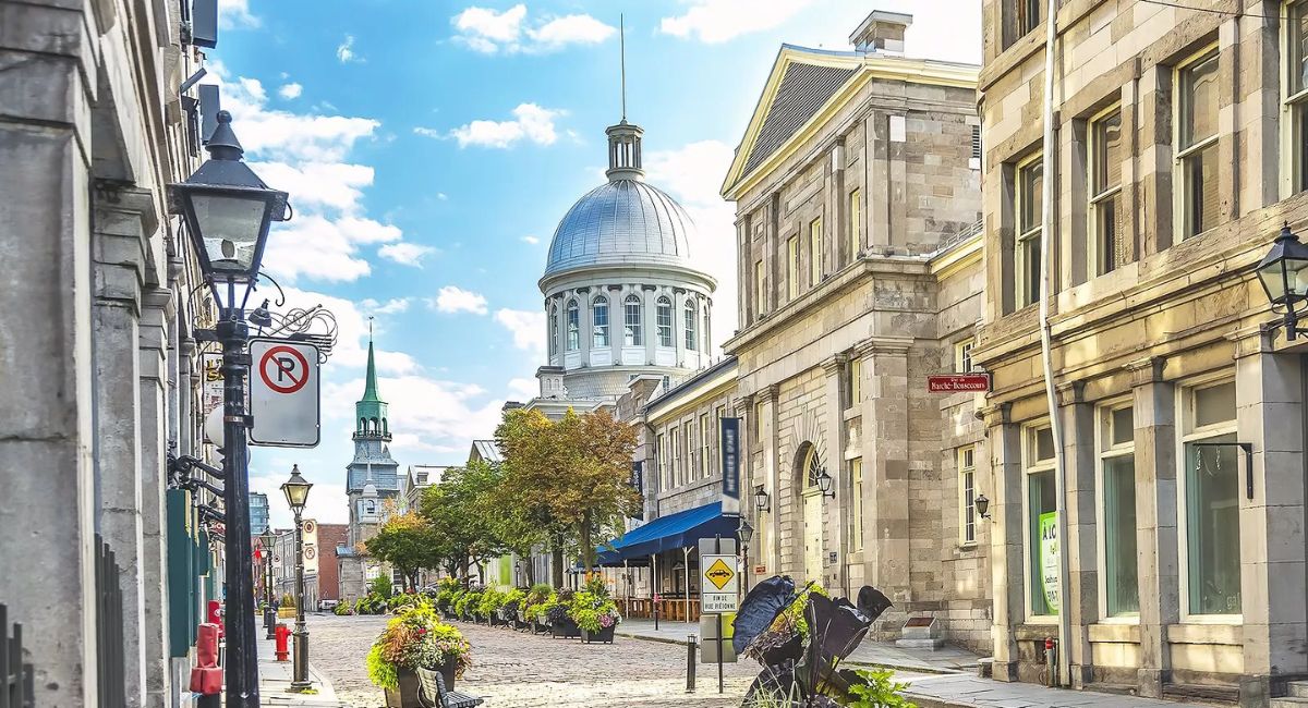 Phố cổ Montreal - Trung tâm văn hóa, thương mại lừng danh thế giới