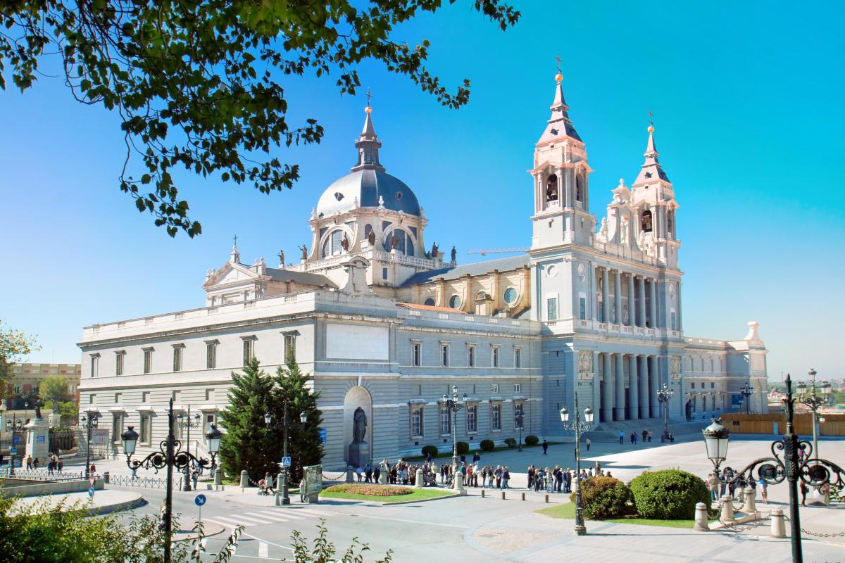 La Almudena