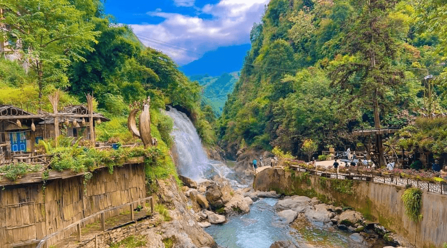 Bản Cát Cát - du lịch Tây Bắc - hoàng việt travel