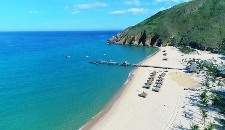 Kỳ Co - Bãi biển với vẻ đẹp hoang sơ làm say đắm lòng người