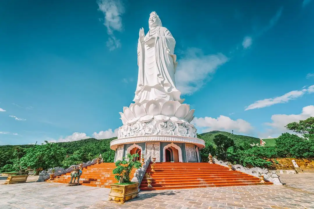 Tour khám phá Đà Nẵng: Ngũ Hành Sơn & Chùa Linh Ứng - Nửa ngày - Giá tốt  nhất