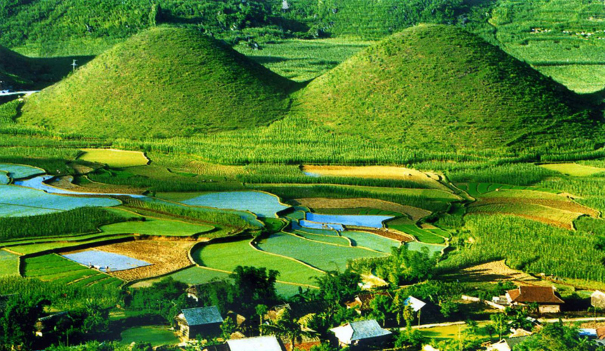 NÚI ĐÔI CÔ TIÊN - QUẢN BẠ.