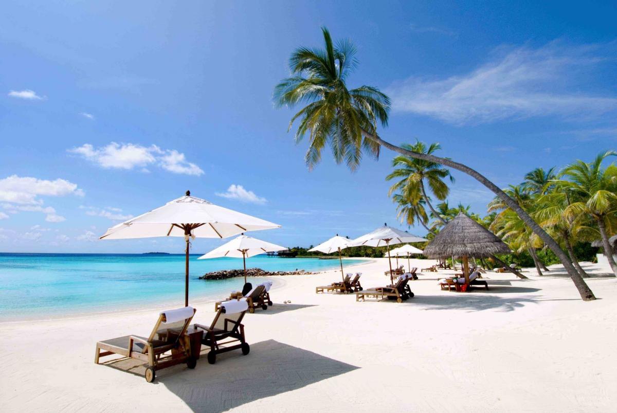 Vì sao vịnh Nha Trang là một trong những vịnh biển đẹp nhất thế giới