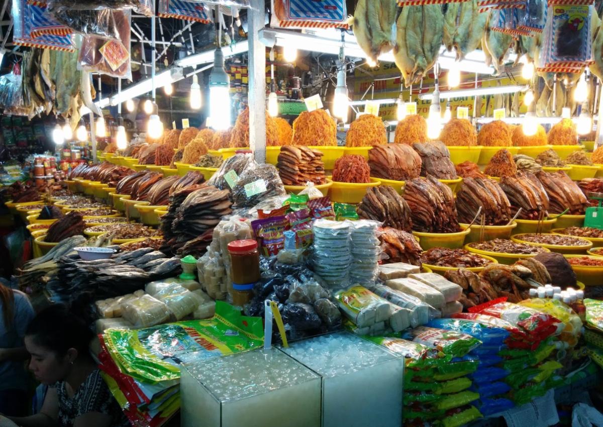Đến Chợ Tịnh Biên - An Giang Thưởng Thức Các Món Ăn Từ Côn Trùng
