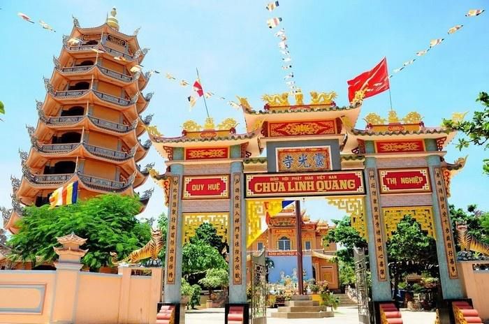 CHÙA LINH QUANG – NGÔI CHÙA CỔ ĐẸP NHẤT Ở ĐẢO PHÚ QUÝ 