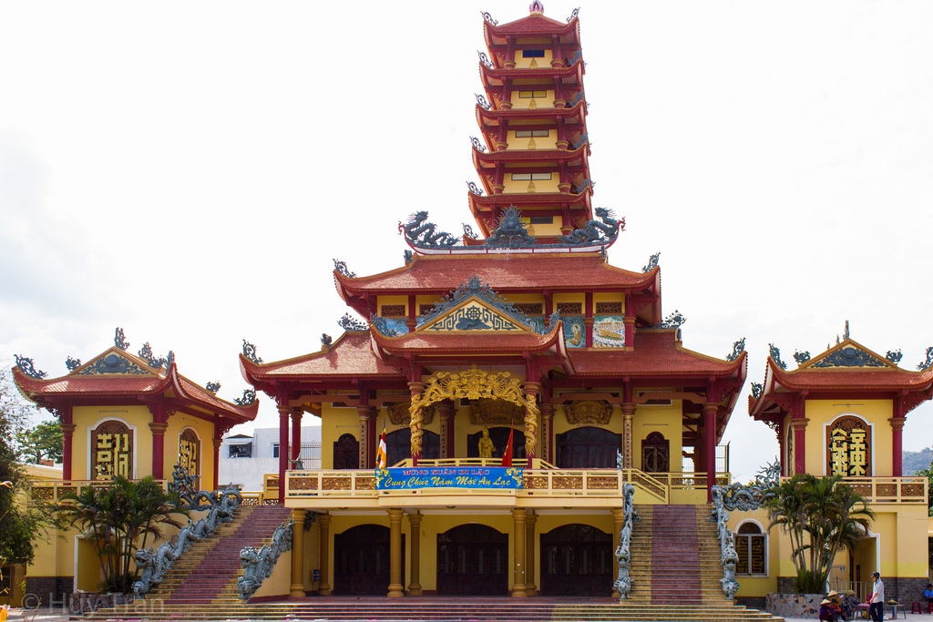 Chùa Long Khánh cổ kính 300 tuổi ở Quy Nhơn - Bình Định