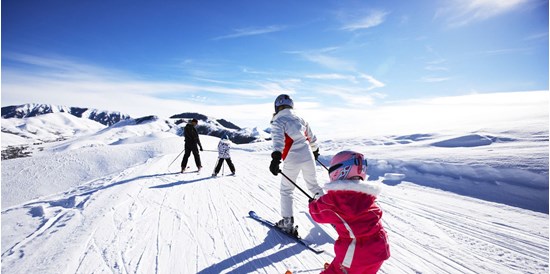 Tour trượt tuyết tại Resort Yangji Pine Ski (đón kh﻿ách tại kh﻿ách sạn)  gi﻿á rẻ