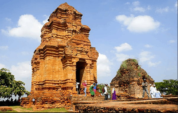 Khám phá vẻ đẹp huyền bí Tháp Chàm Poshanư đến từ đâu?
