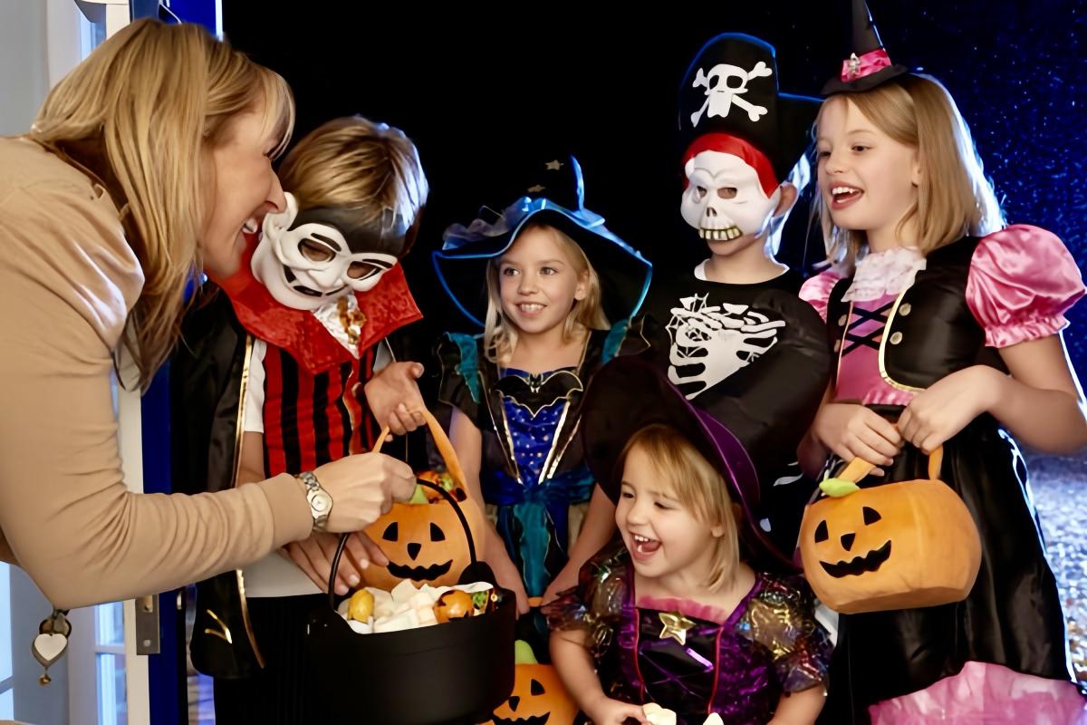 Lễ hội Halloween mùa thu nước Mỹ - Hoàng Việt Travel