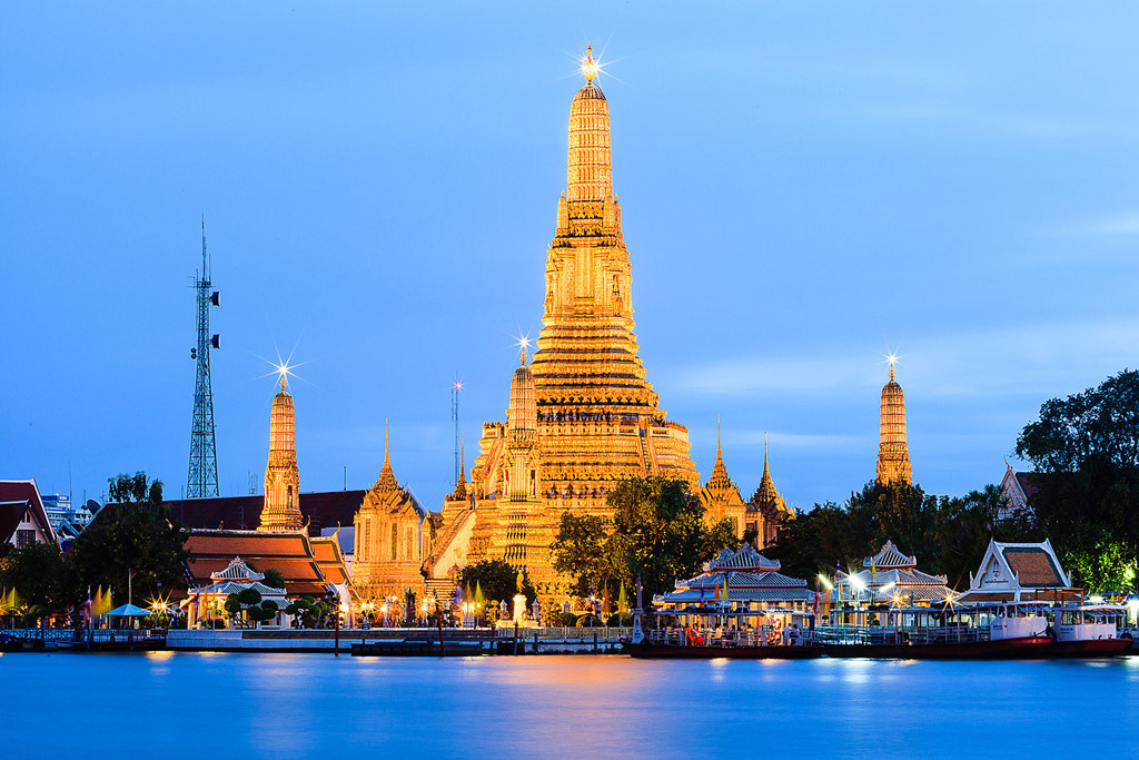 Chùa Thuyền Wat Yannawa cổ kính hơn 200 tuổi