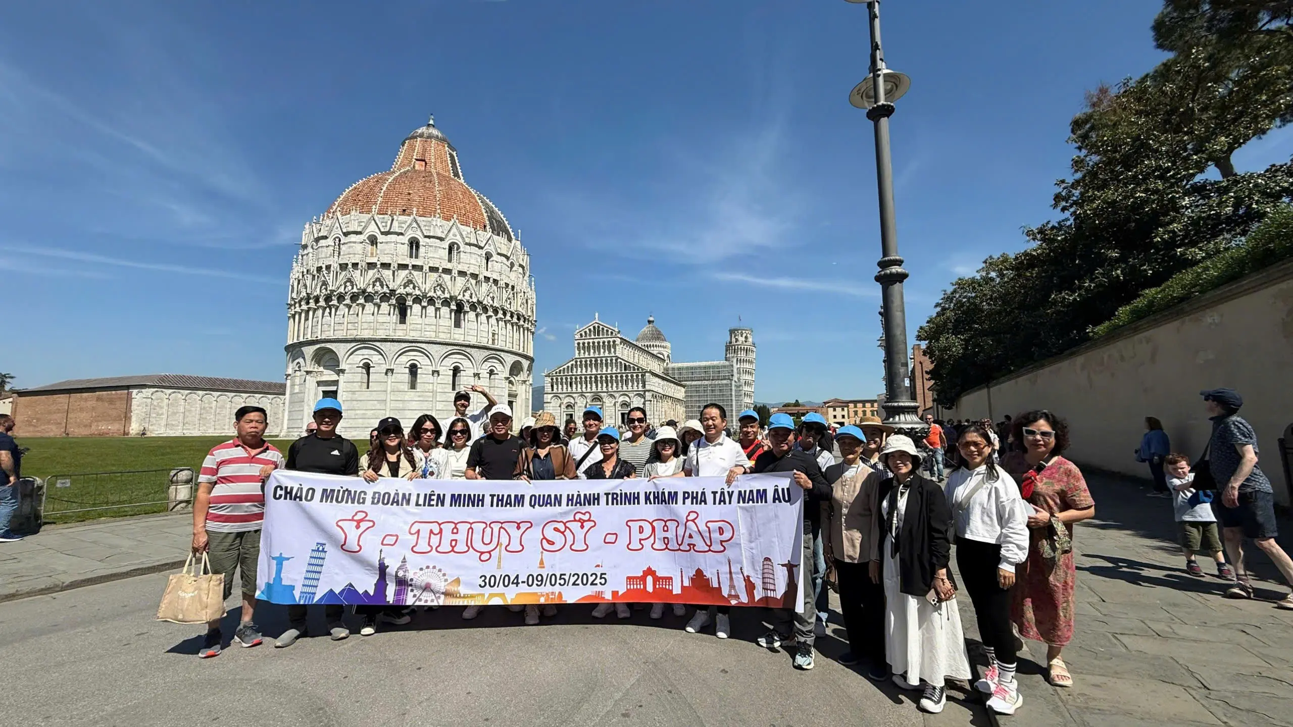 Tour lễ 30/4 - hoangviettravel